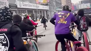 En la sintonía