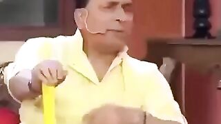 Cricket javad mian dad