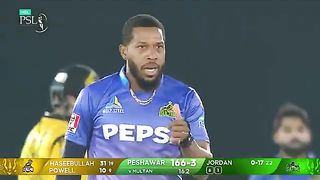Peshawar zalmi Cross 200 runs against Quetta Multan sultan