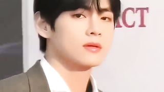 Nancy x BTS V _ Nancy momoland whatsApp status _ Full screen _ Muskan Edit _