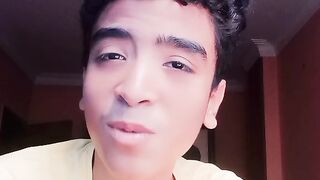 كان نفسي اطلع مليونير زي ابويا