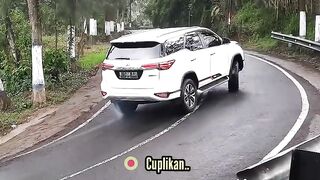 suv loss control loss brake