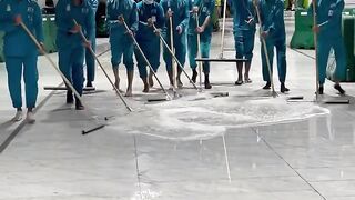 Cleaning ???? Masjid Al Haram Makkah Sherif ????❤️#shortvideo #viralvideo #islamicvideo