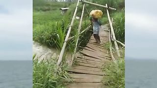 Collapsed bridge