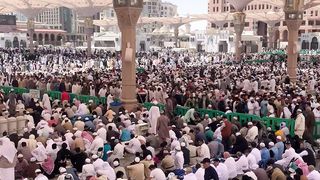 المسجد النبوي يوم الجمعه