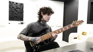 Watch Tim from Polyphia’s "Reverie" playthrough.