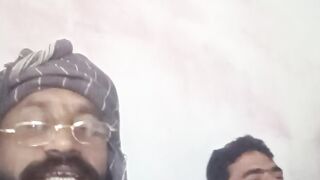 دوستوں کی گپ شپ