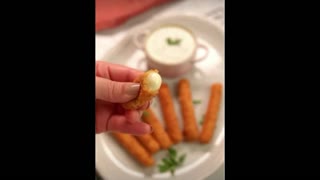 أصابع الموزريلا المقرمشة أكلات سريعة لذيذه