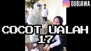 Funny dubbing swab scarry