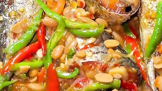 Tumis tauco ikan tongkol