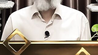God as Uniquely Described in Surah Ikhlaas - Dr Zakir Naik
