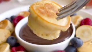 mini banana pancakes