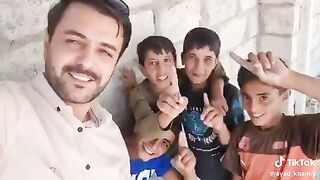 مع الاسف