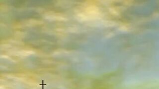 Salmos 143-1- Bíblia Sagrada- Orar costuma fazer bem
