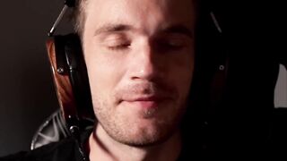 pewdiepie - Gordon Ramsey vs Fake Italian...