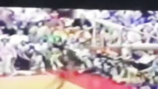 Weird Thing Catch On Live TV