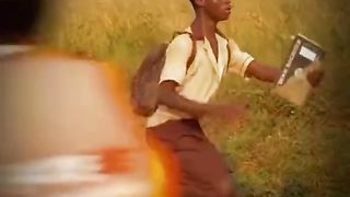Anak sekolah berjoget lucu