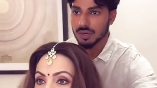 Nita Ambani ke pallu ko Manish Malhotra ne acche se teek kiya..._Bollywoodlogy_ Honey Singh Songs.