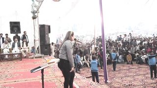 nak da koka nadia Hashmi.