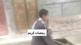 الحاج مصطفي احدث فوضي امام منزل الحاج ابراهيم