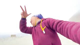 Shirazi muskan ko dhondnay nikla ????