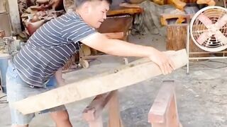 Crafting a Dining Table Easily, Simply, and Beautifully"