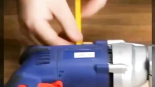 Crafting an Electric Saw Easily and Simply"