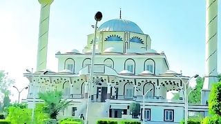 Pakistan m bhttttt hi piyri Masjid