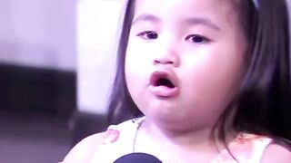 Little girl praying