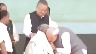 Backbencher harami ????????????????