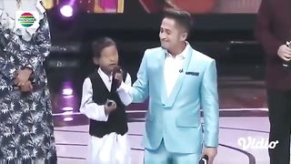 Viral Azam Buta Academi 4 asia
