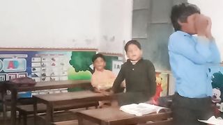 STUDENTS are studing in Govt of pakkstan