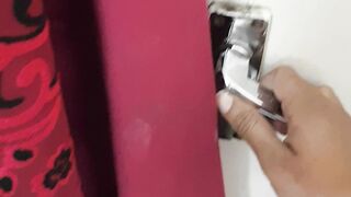 Parrot hand shaking