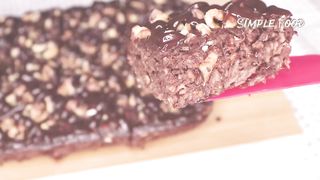If you have 1 cup of oats, cocoa and bananas make this recipe in just 5 minutes!