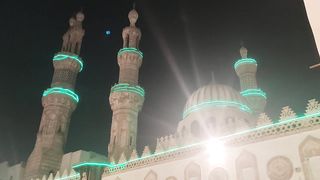 صلاة العشاء بجامع الازهر