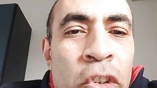 الرجولة ادب