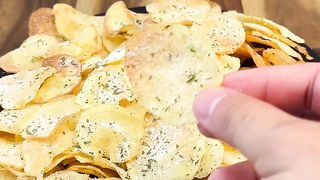 Low Calorie Sour Cream 8& Onion Potato Chips! Healthy & Only 235 Calories