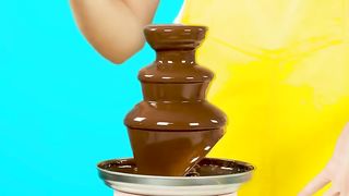 تحدي من يرسم الأفضل يأخذ جائزة