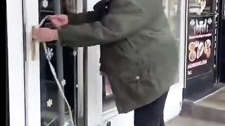 Everyone has something to offer ...  Good idea, better than auto door!