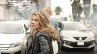 La Brea - Official Trailer - Paramount+