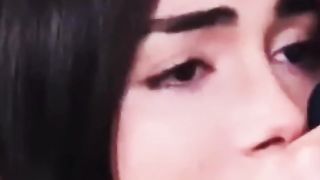 Evel return Tuj main muskraty hain