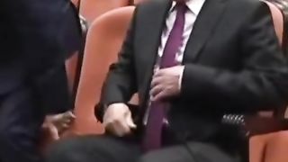 Putin đi xem hề