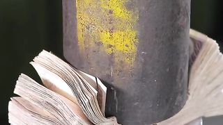 تجربة اغرب الاشياء تحت ضغط المكبس الهوائي