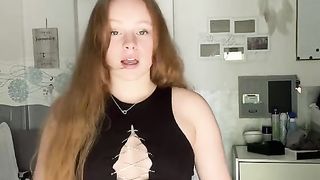 Dancing doll