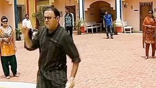 Shik Shak Shok Ft. TMKOC Femous Dance Move ????????#shorts #tmkocmemes