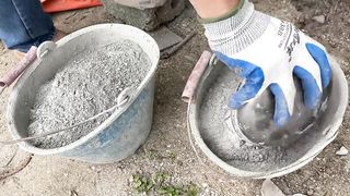 Detailed techniques for making plant pots from iron nets and cement. DIY pots at home