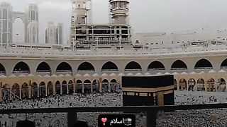 madina pak main quran pak ki tilawat