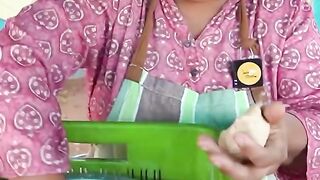 Bhubaneswar Julie Aunty Ka Biggest Panchratan Parantha Making Rs. 40-- Only #odishafood #shorts