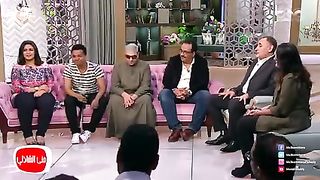منشد جميل مع منى الشازلى