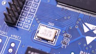 Crystal/ceramic resonators & oscillators + Digital clock